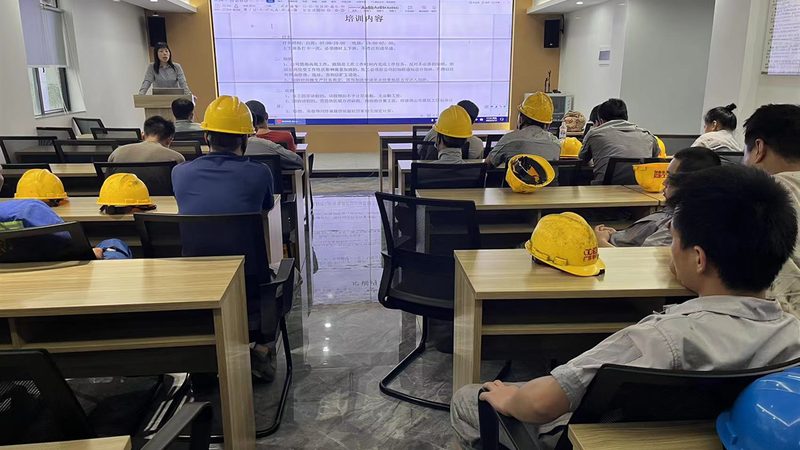 心理咨询师培训企业团报标准揭秘：如何规避误区，选择优质课程**